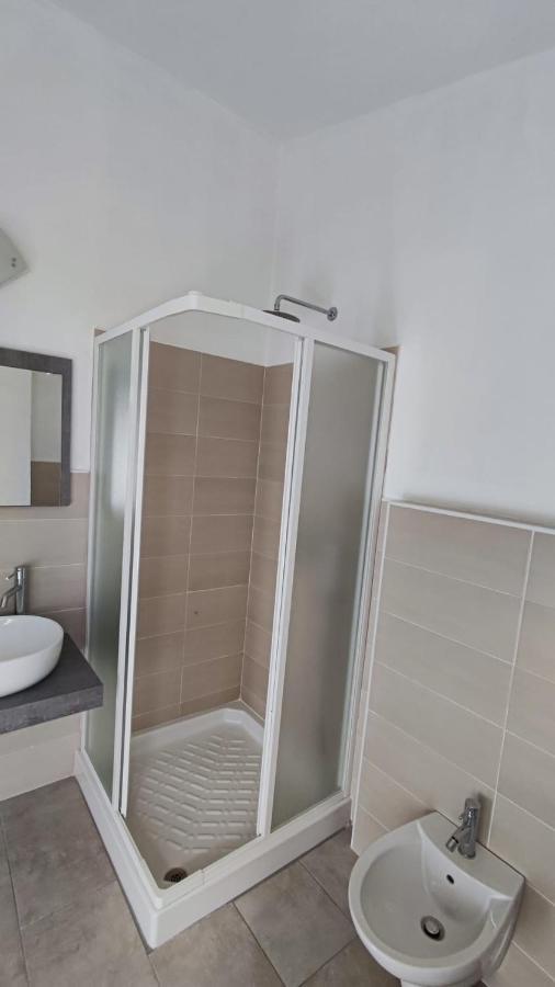 Casa L'Ulivariu Affittacamere San Teodoro  Exteriör bild