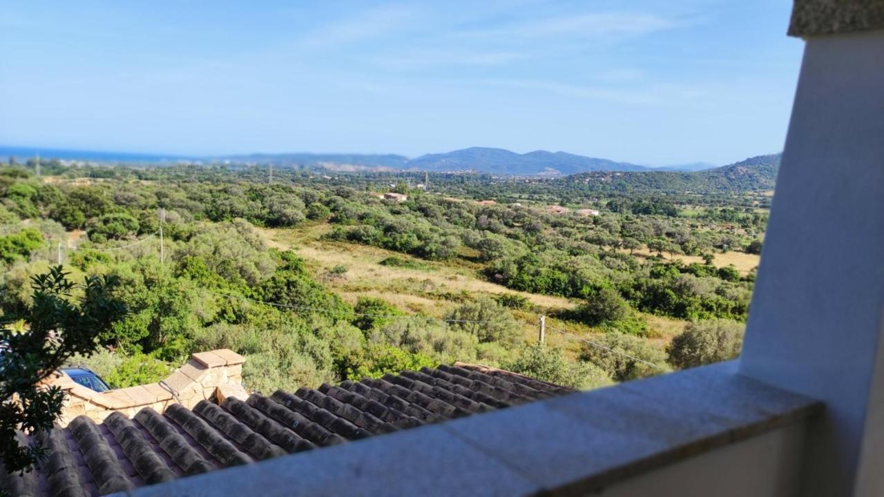 Casa L'Ulivariu Affittacamere San Teodoro  Exteriör bild
